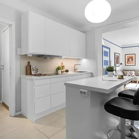 Апартаменты Havanna Place Нэводари